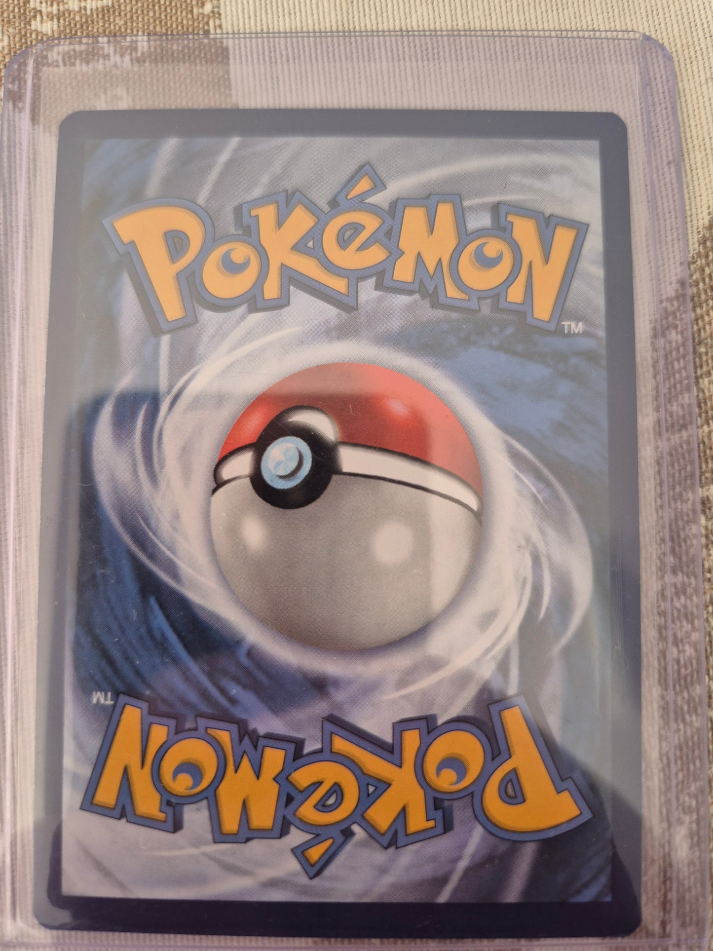 Victini holo - 20/203 - Evolving Skies