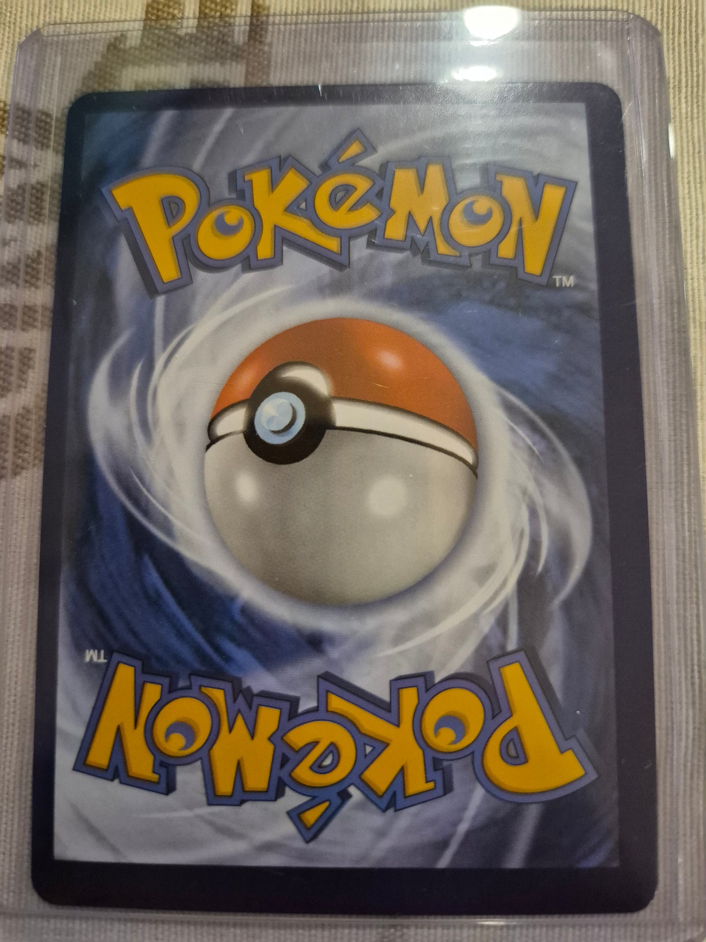 Dragonite V - 191/203 - Evolving Skies