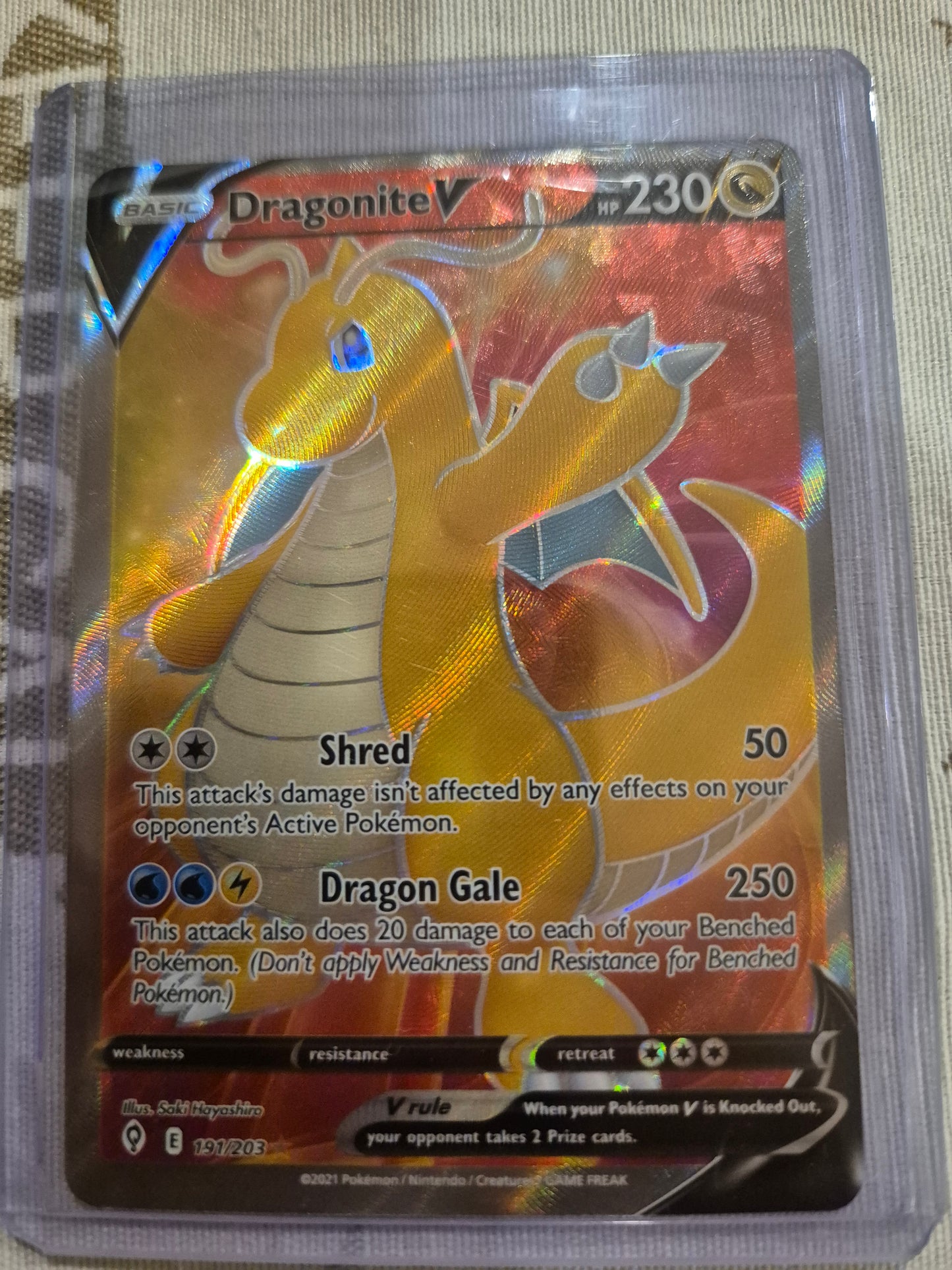 Dragonite V - 191/203 - Evolving Skies
