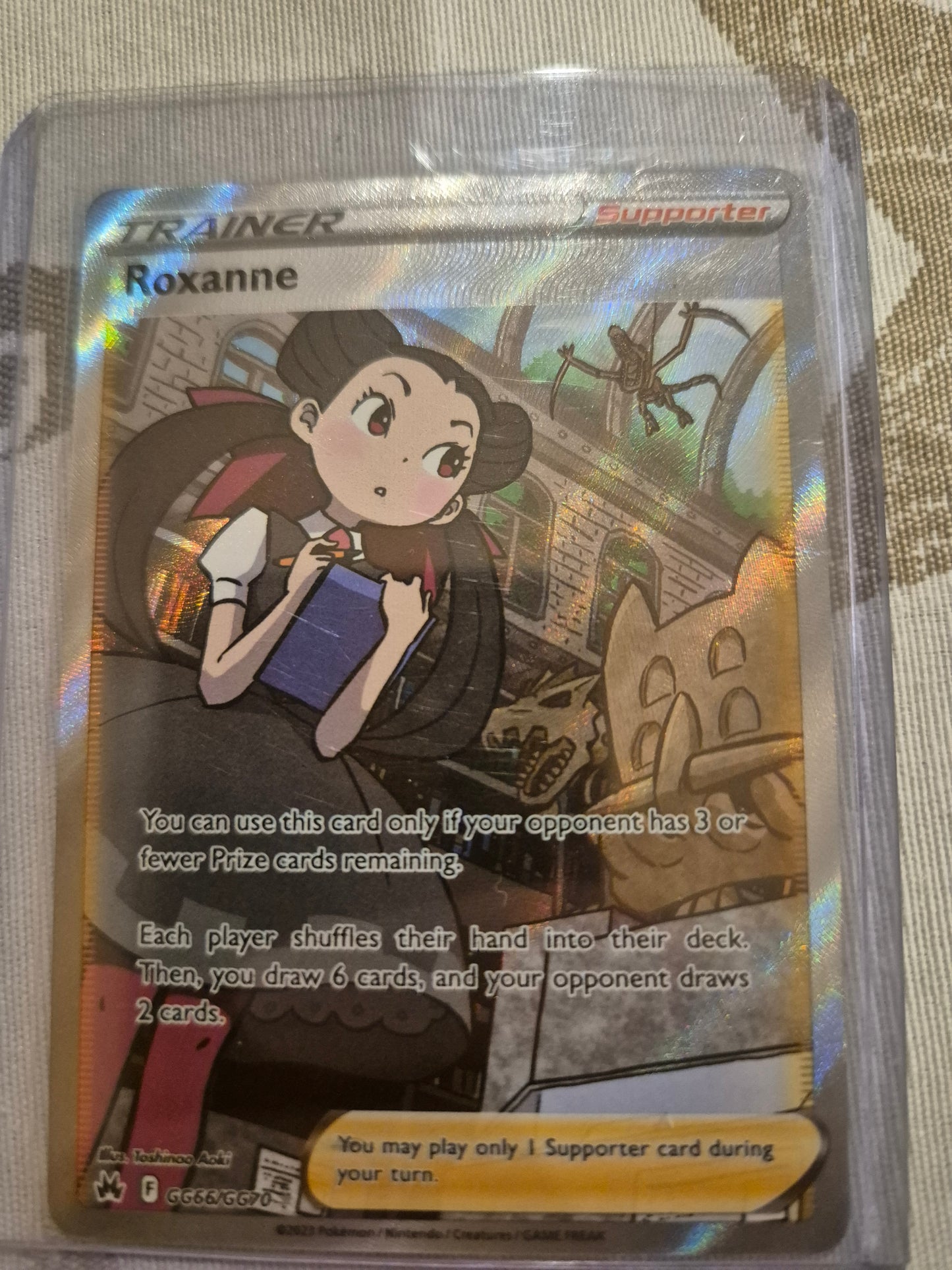 Roxanne - GG66/GG70 - Crown Zenith